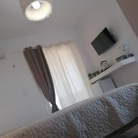 In Guest בית הארחה